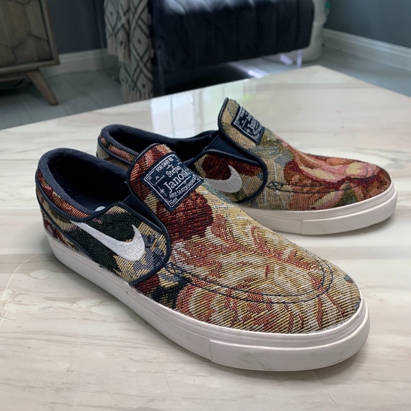 janoski couch slip on